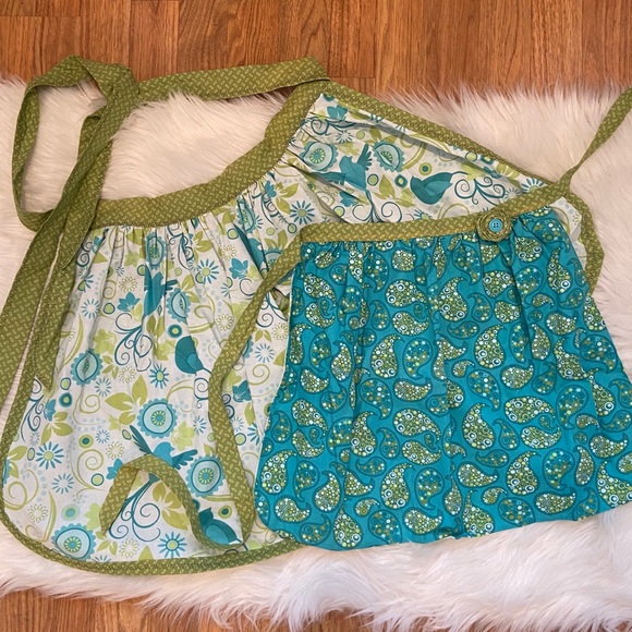 💕 Reversible and Matching mother daughter aprons - Picture 2 of 7